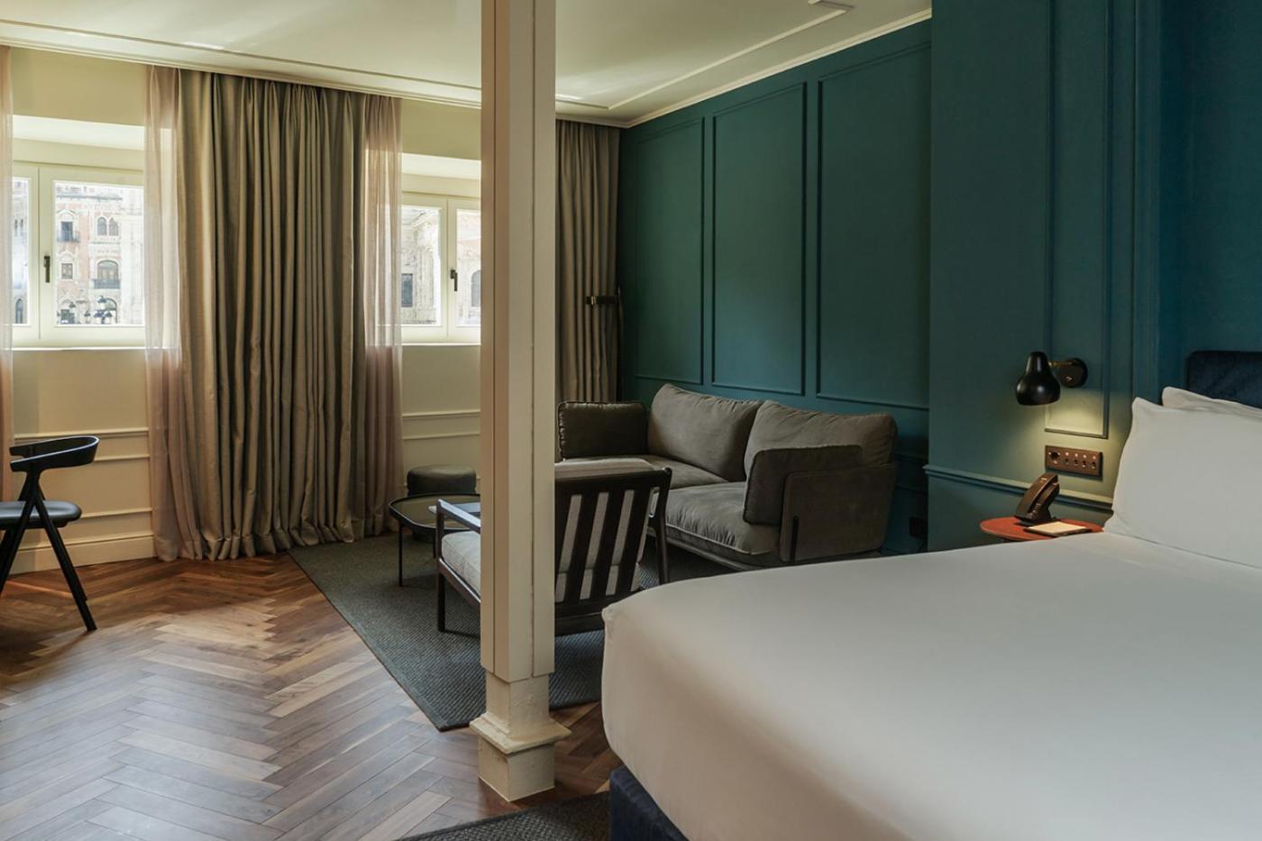 Mercer Plaza Sevilla 5 Gl Εξωτερικό φωτογραφία