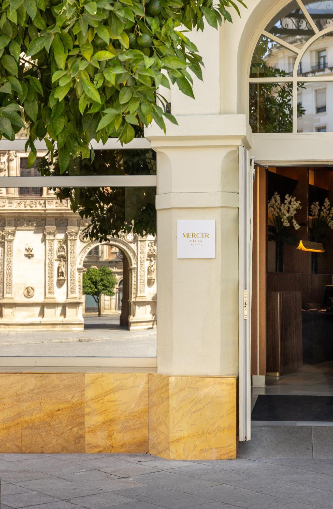 Mercer Plaza Sevilla 5 Gl Εξωτερικό φωτογραφία